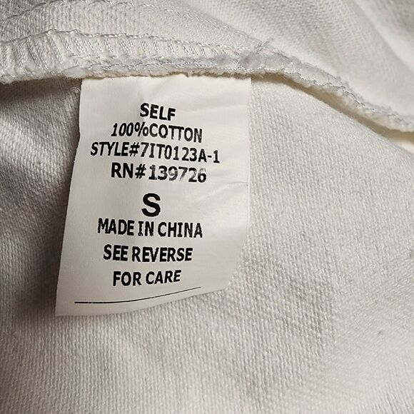 White Destressed Destroyed Classic Jean Jacket 100% Cotton Twill Honey Punch NWT - Picture 8 of 8